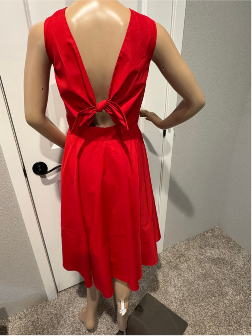 Women's elorie Red Sleeveless Midi Open Tie Back Dress Size 4 - Picture 4 of 11